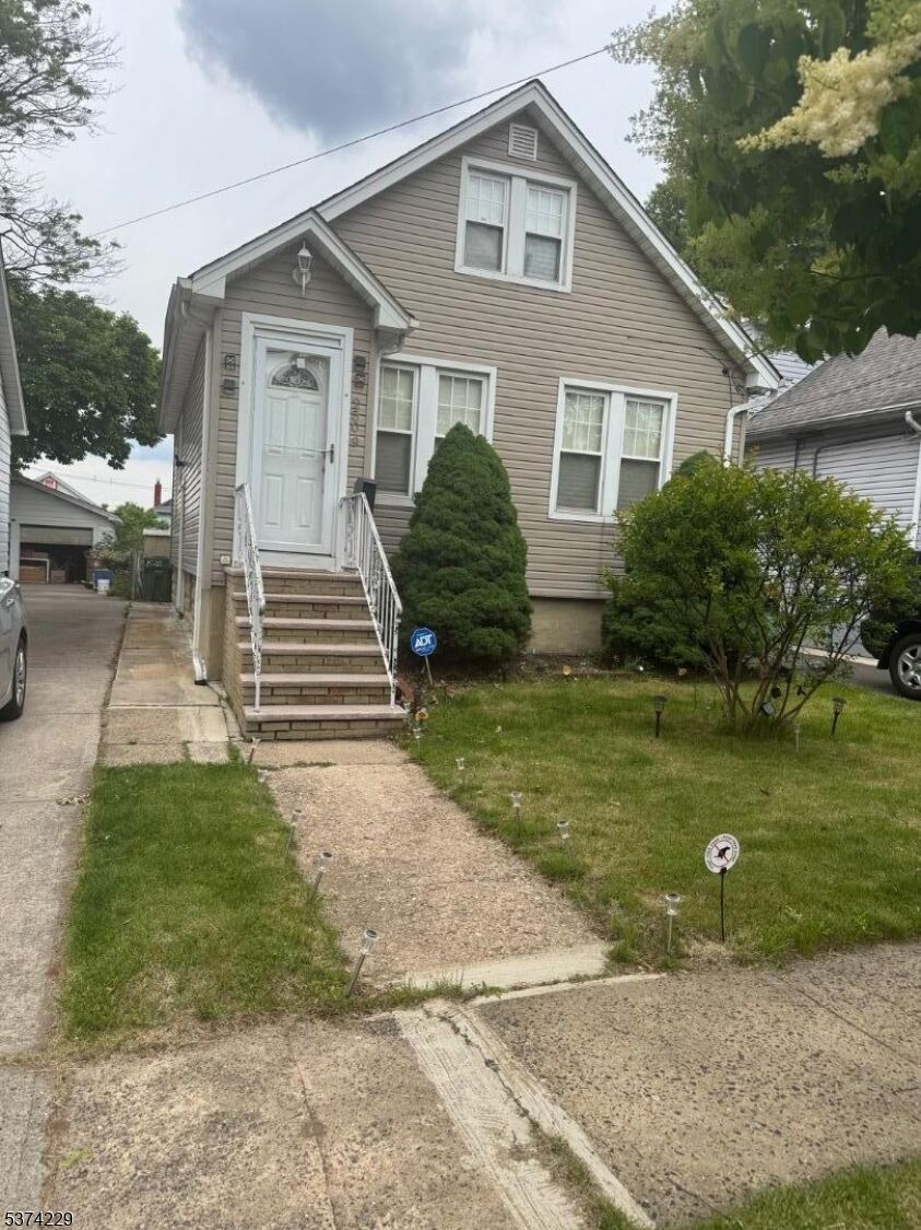 Property Photo: 2509 Ogden St NJ 07036