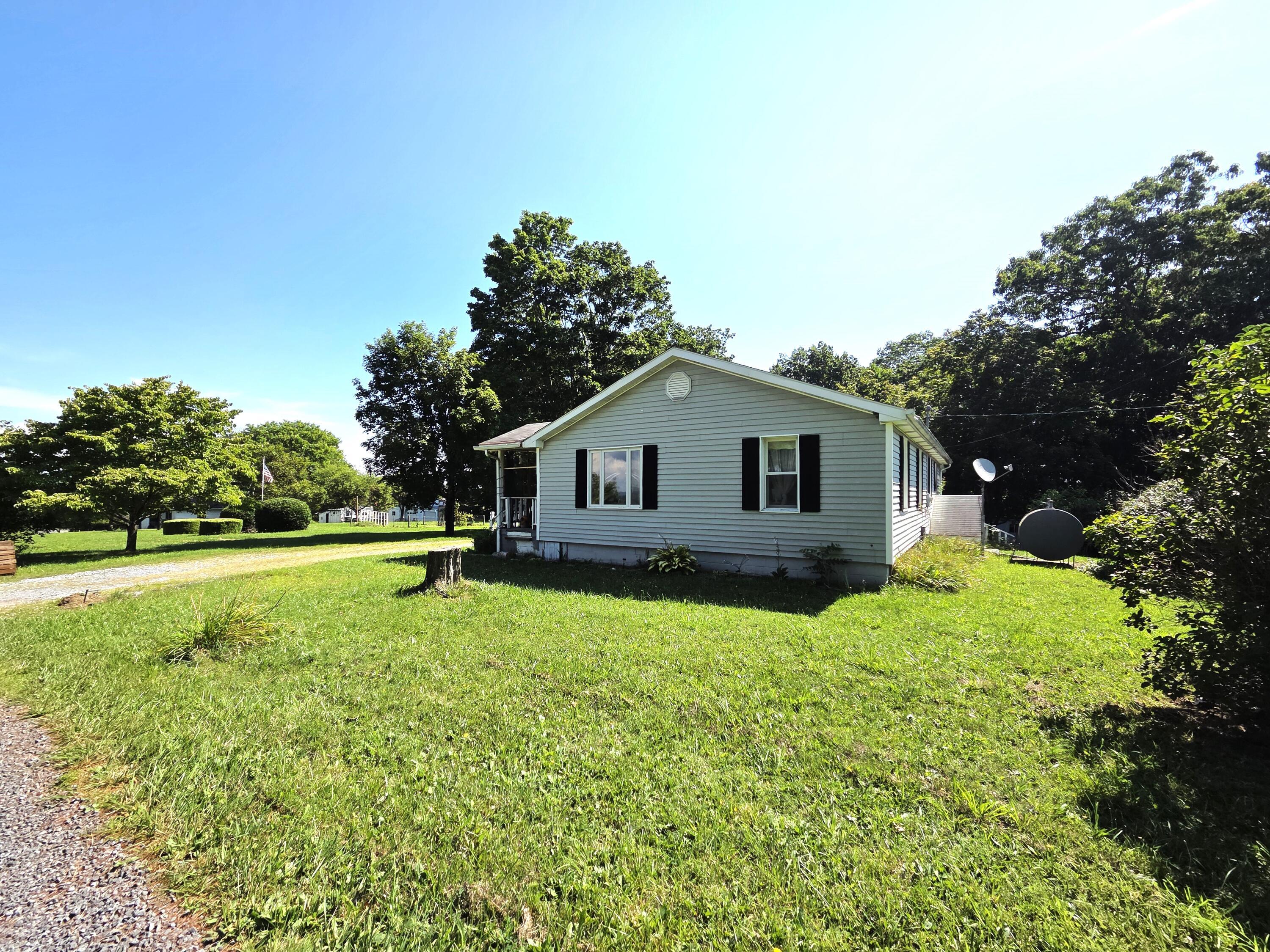 Property Photo:  1160 Shumate Rd  WV 24963 