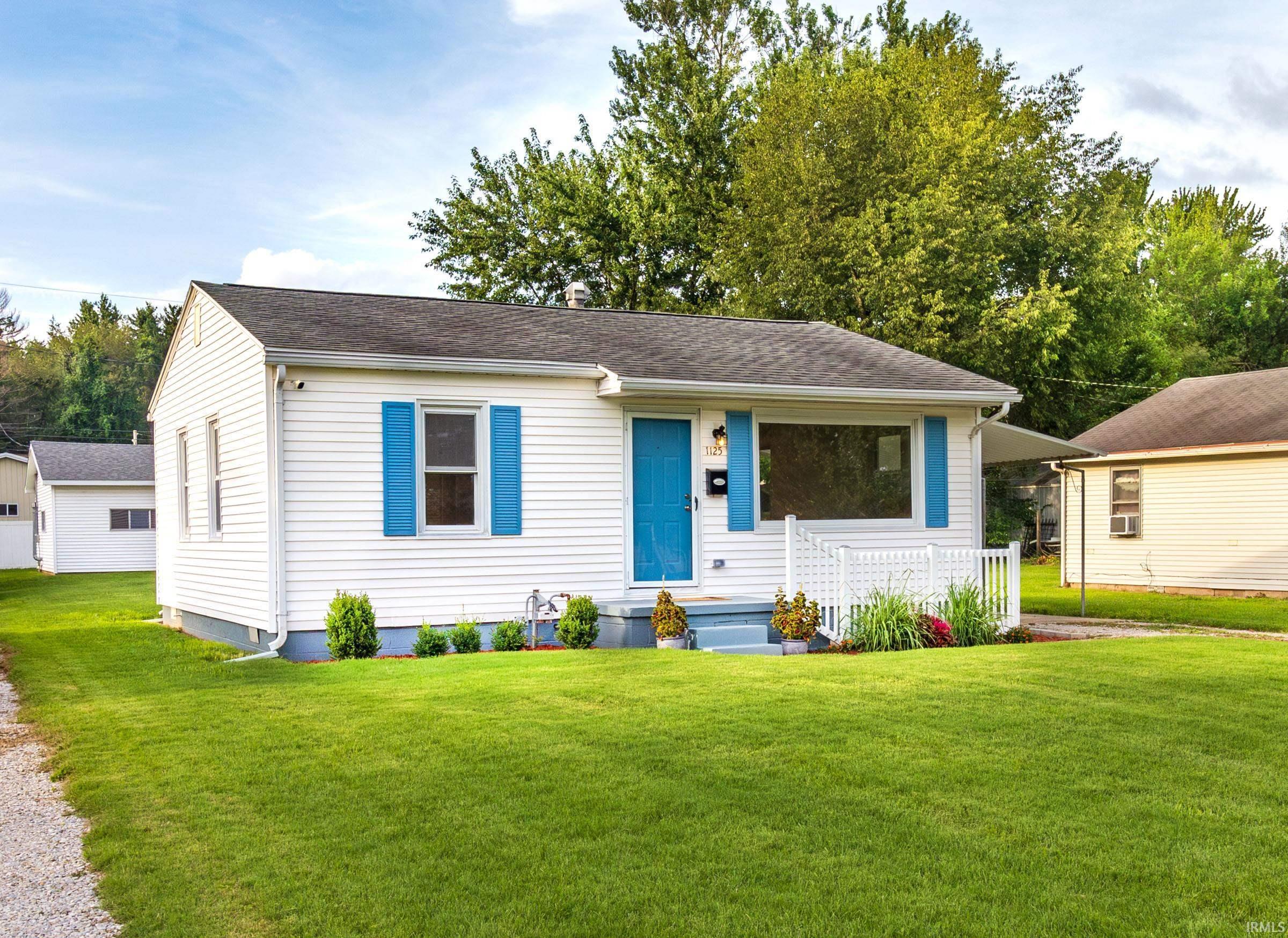 Property Photo: 1125 W Heerdink Avenue IN 47710