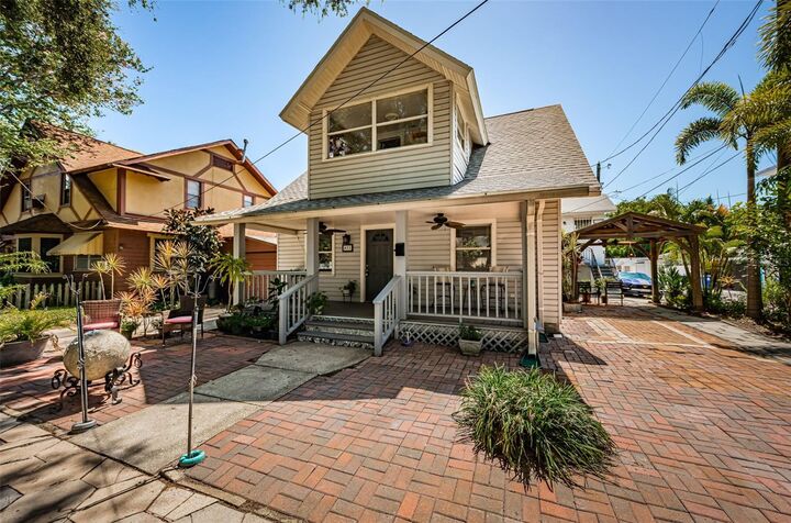 833 1st Street NE  St Petersburg FL 33701 photo