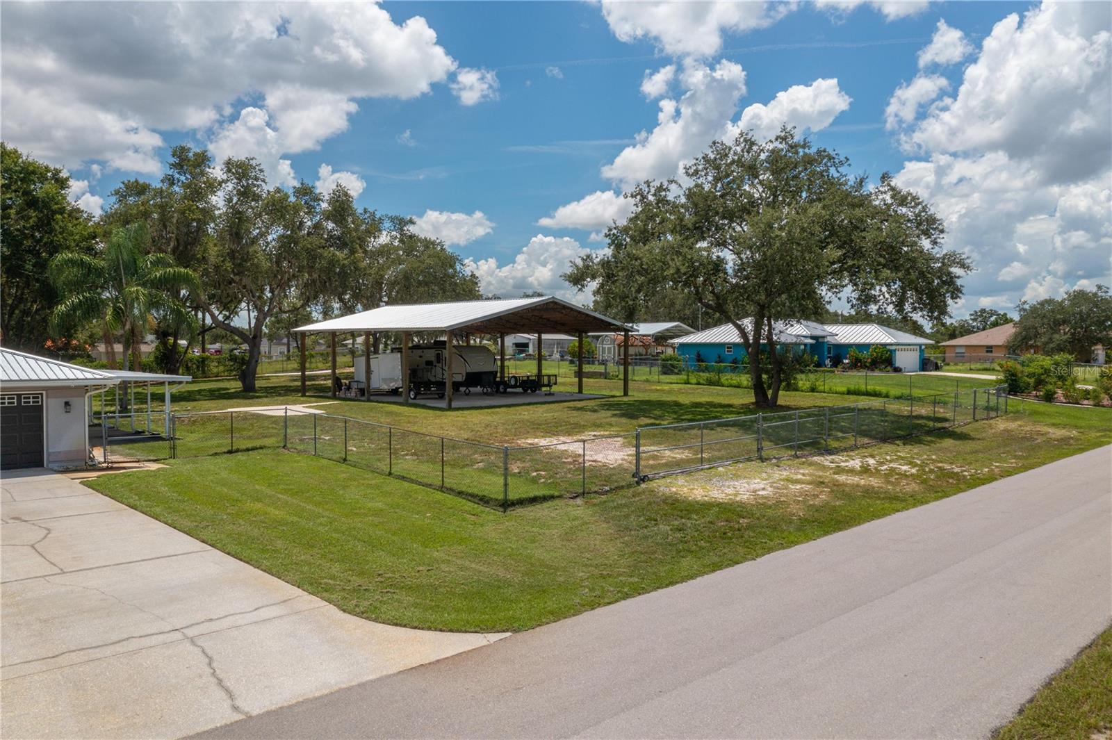 Property Photo:  8958 Cypresswood Drive  FL 33898 