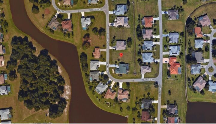 Property Photo: 2148 Onondaga Lane FL 33983