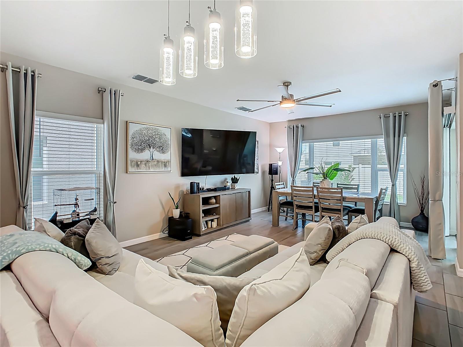 Property Photo:  1254 Wispy Cypress Drive  FL 34746 