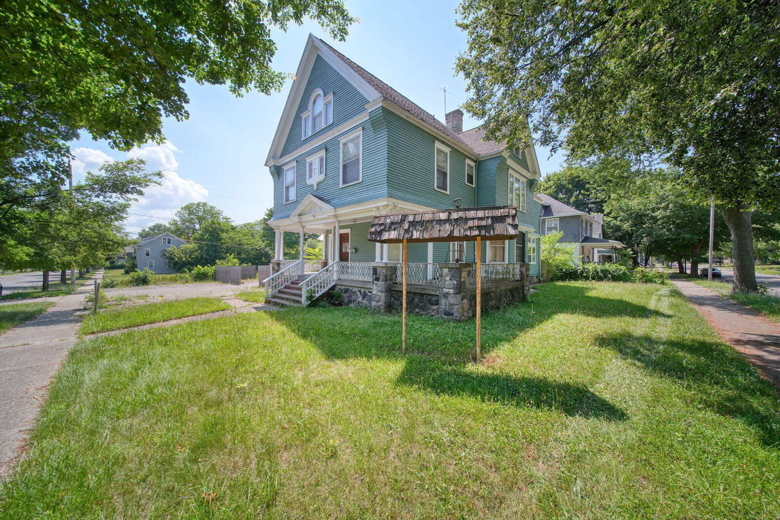Property Photo:  601 &Amp 607 1st Street  MI 49203 