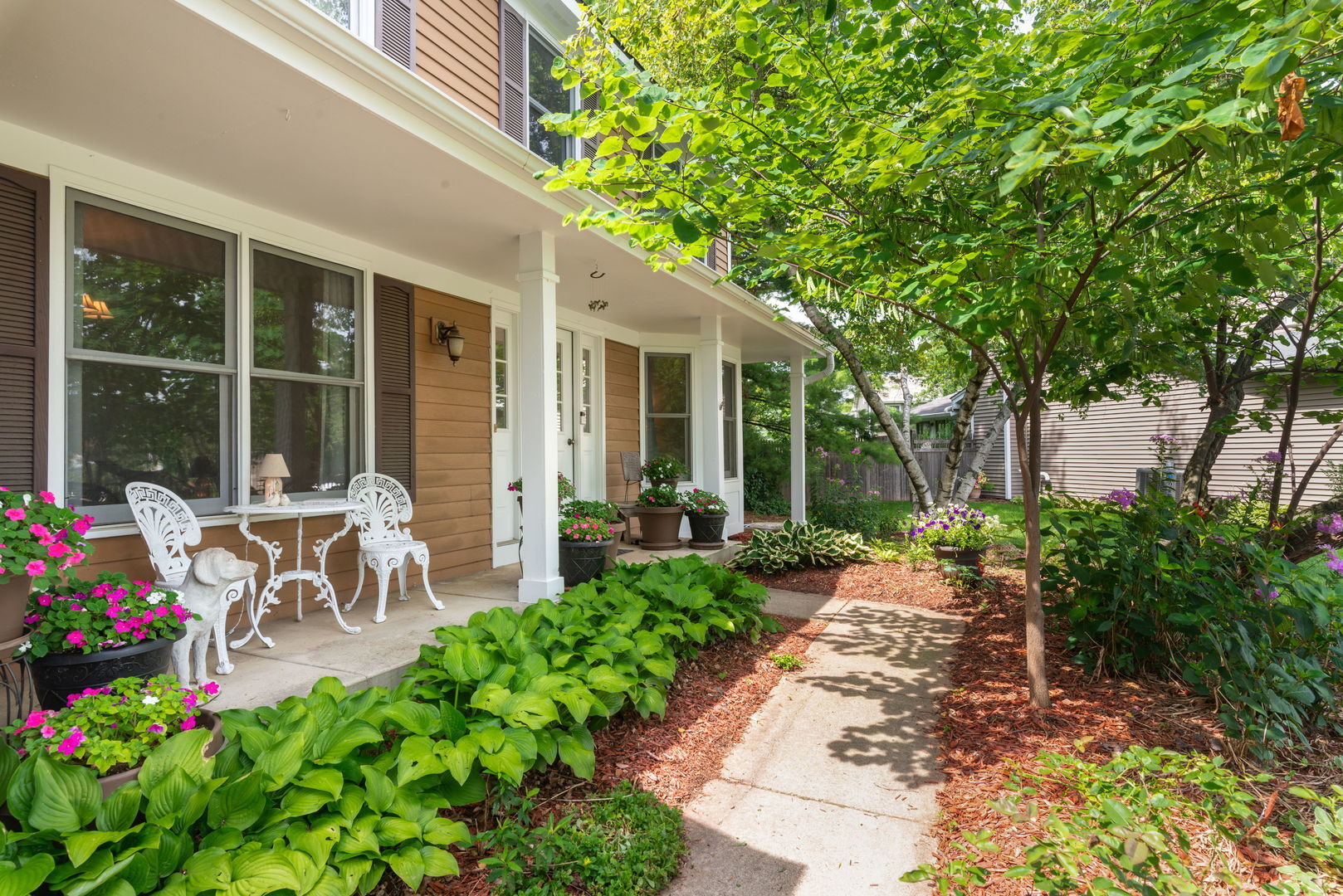Property Photo: 1419 Issel Court IL 60510
