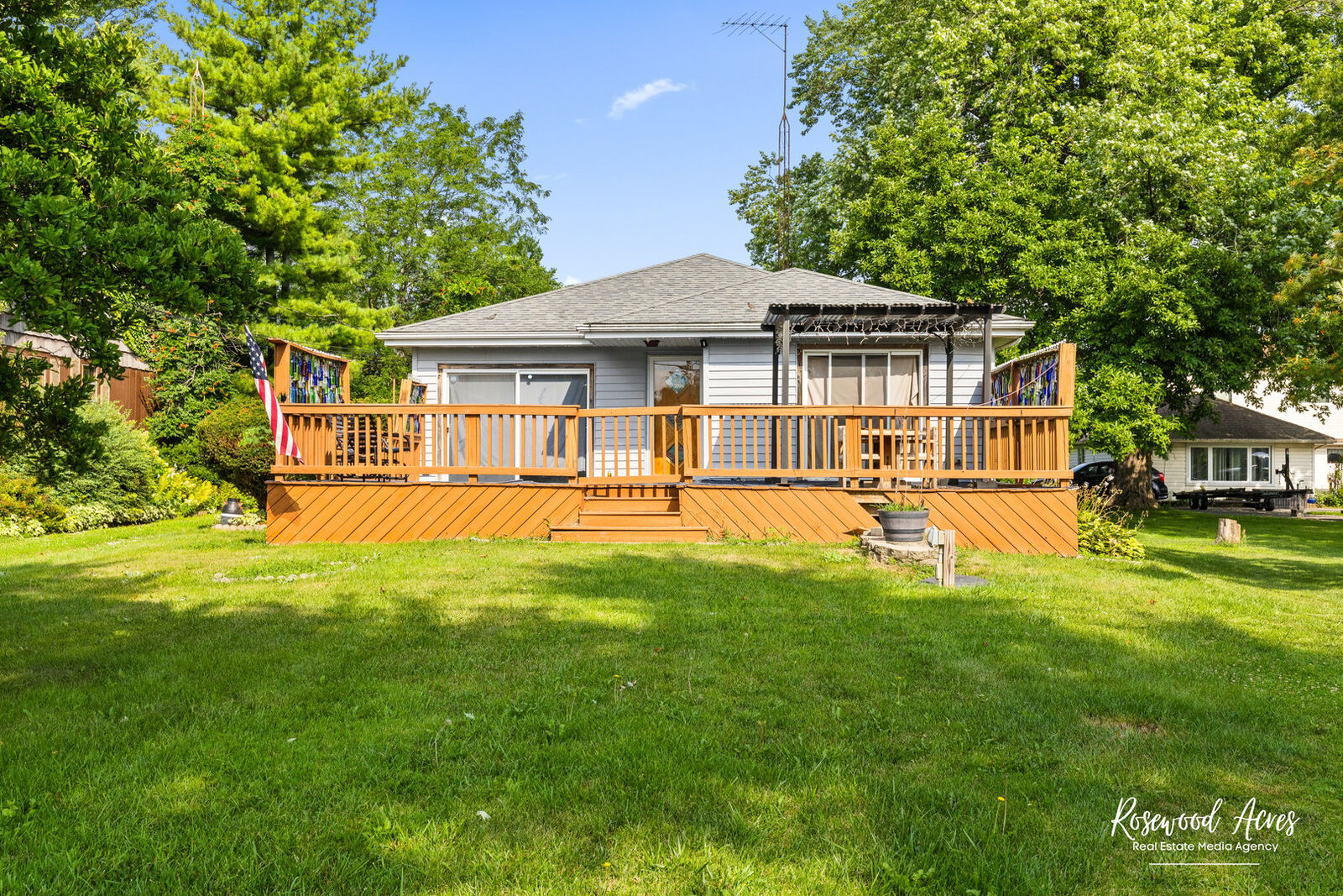 Property Photo: 1784 S Sandbar Road IL 60901