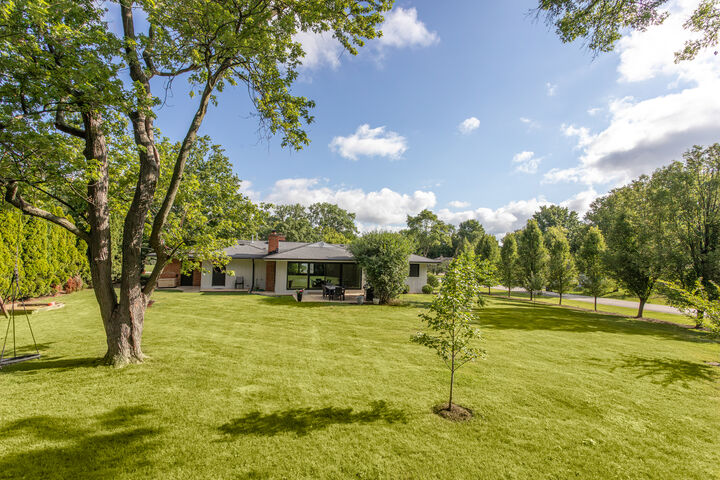 Property Photo: 201 Viola Lane IL 60070