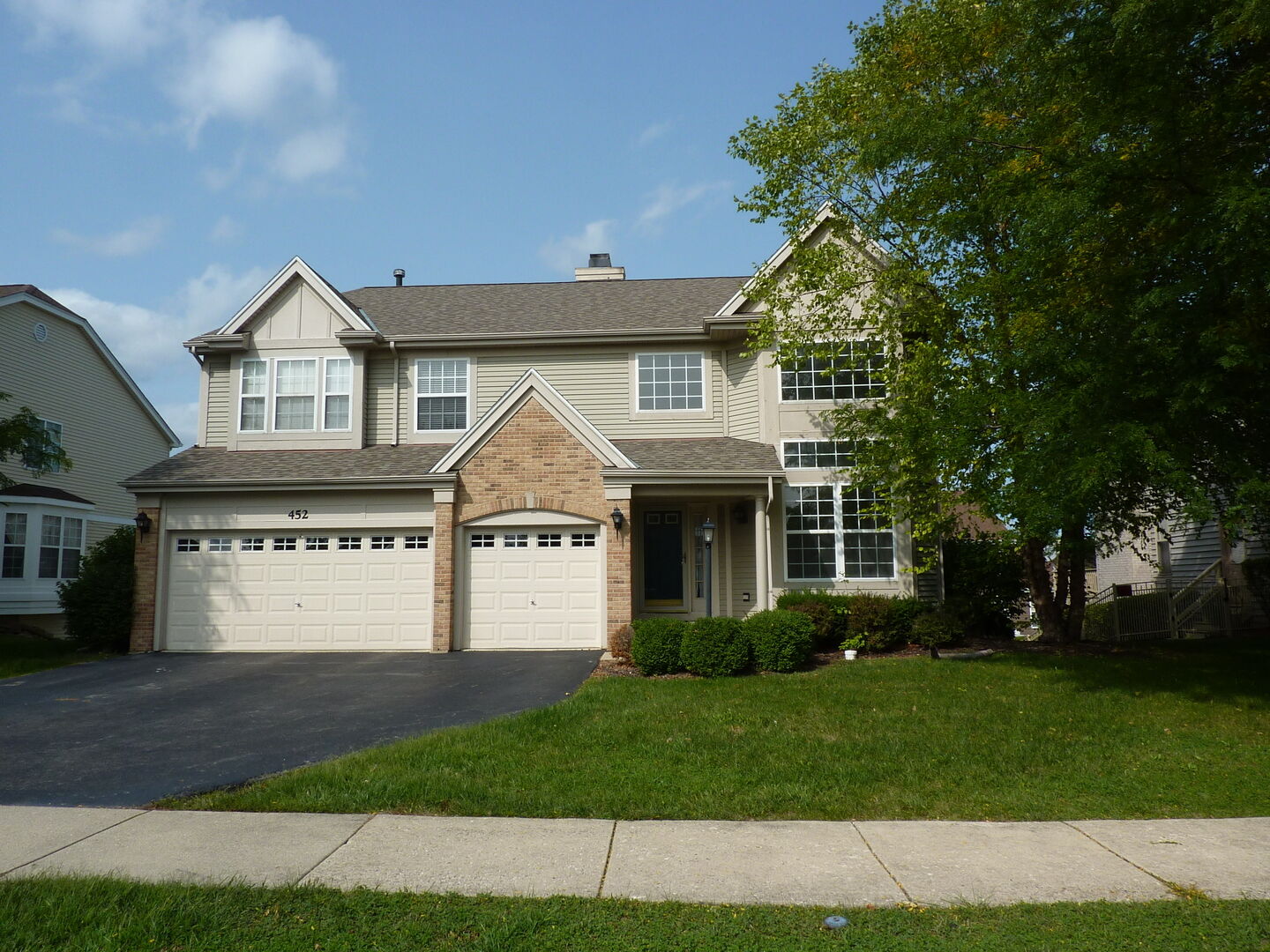 Property Photo:  