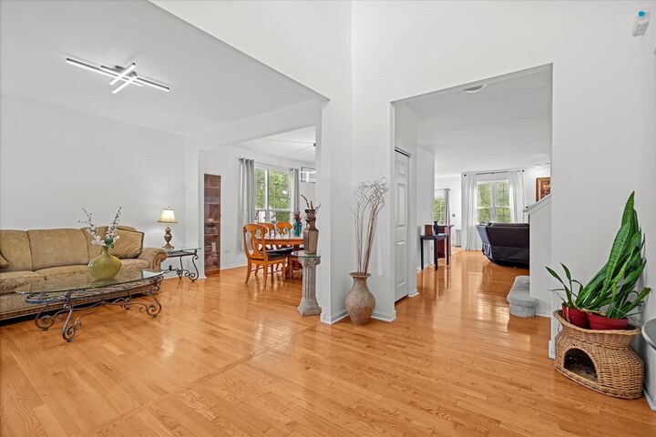 Property Photo: 1314 Danhof Drive IL 60490