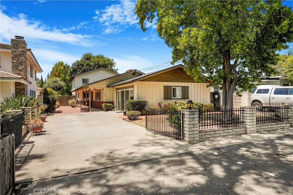 Property Photo:  1300 Oak Avenue  CA 92008 