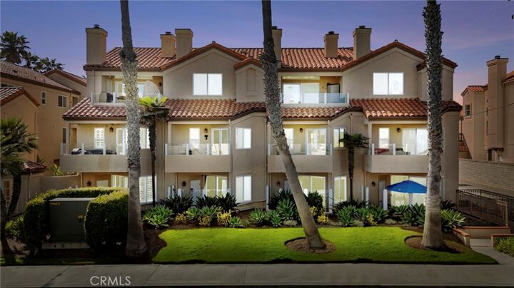 2000 Pacific Coast 102  Huntington Beach CA 92648 photo