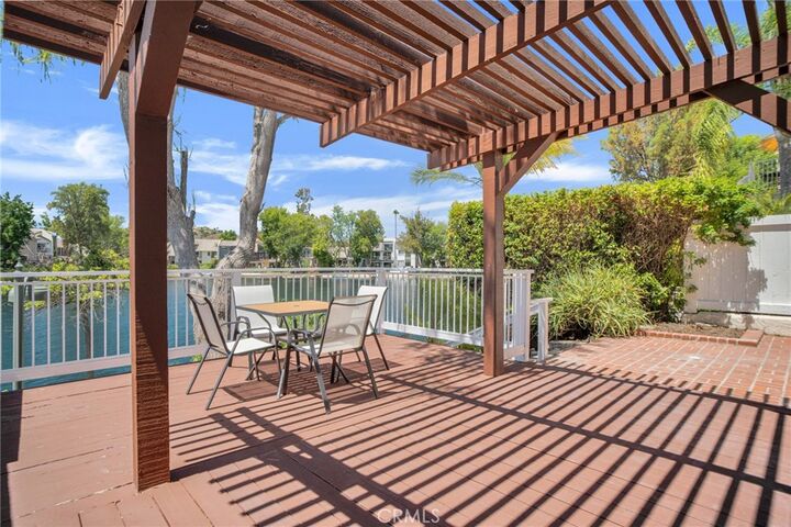 Property Photo:  23310 Park Sorrento  CA 91302 