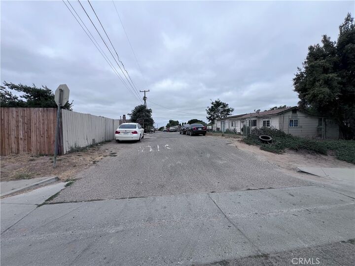 Property Photo: 413 West Street CA 93458
