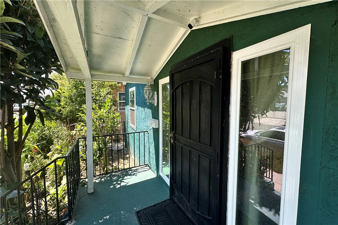 Property Photo: 8111 S Halldale Ave CA 90047