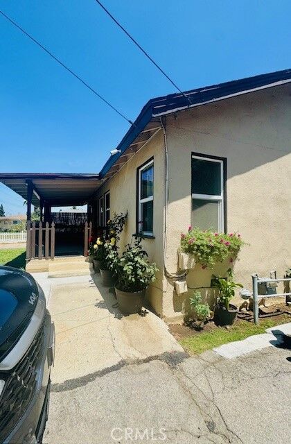 Property Photo:  7019 Lanto Street  CA 90040 
