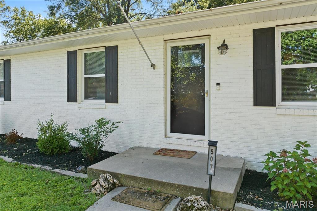 Property Photo: 507 Jackson Street IL 62258