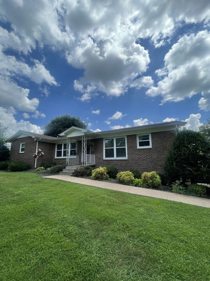 20 Bedrock Rd S  Summertown TN 38483 photo