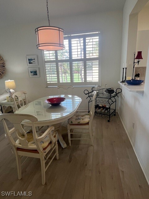 Property Photo: 2325 Carrington Court 204 FL 34109