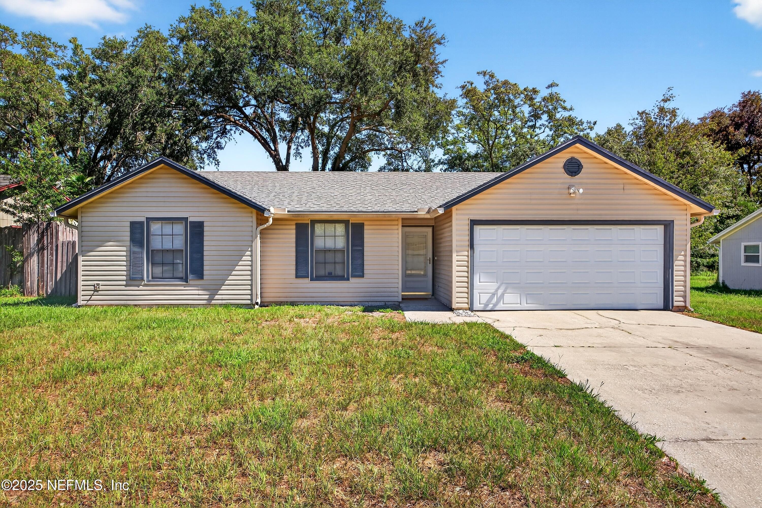 Property Photo:  7987 Winterwood Lane  FL 32210 