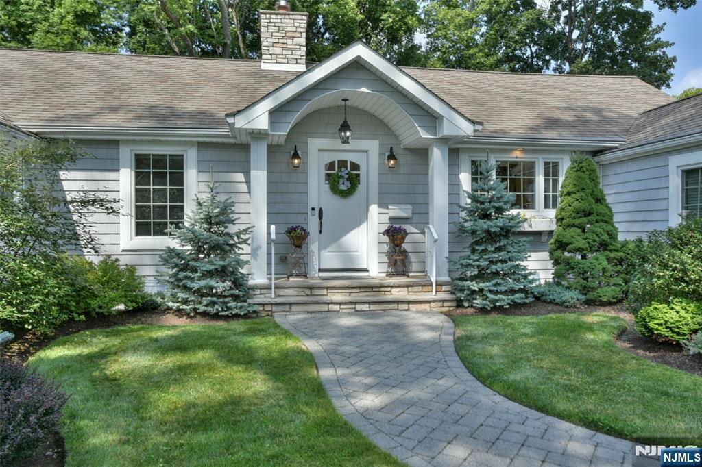 Property Photo: 550 Overlook Drive NJ 07481