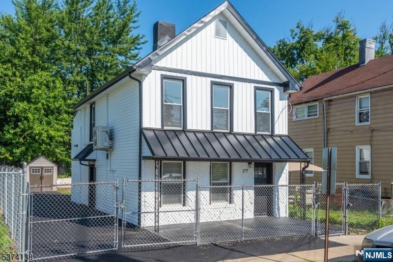 Property Photo:  177 Central Place  NJ 07050 