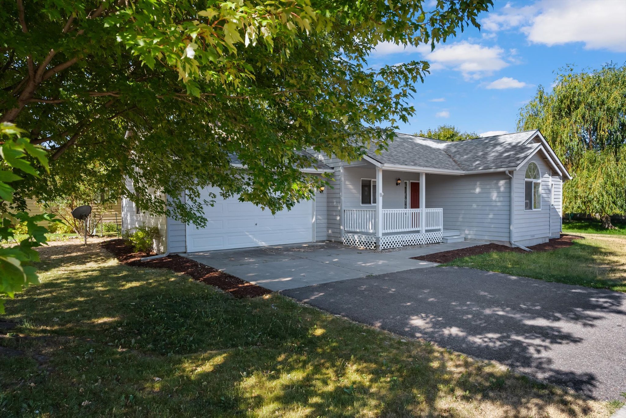 Property Photo: 5449 Golf Drive MT 59847