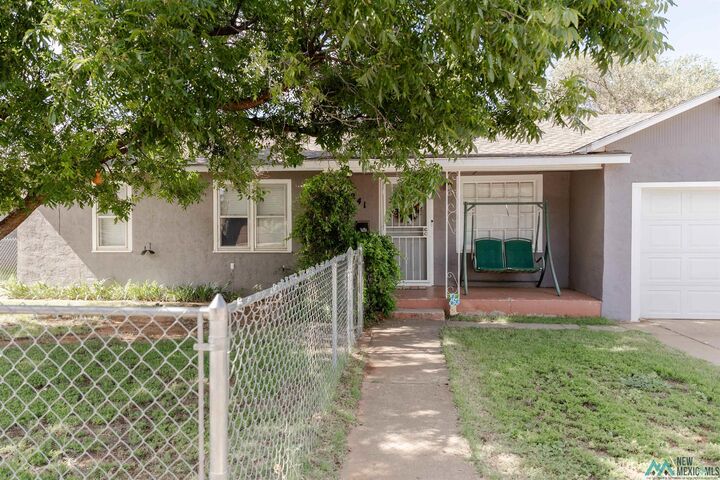 Property Photo:  241 Torreon Drive  NM 88101 