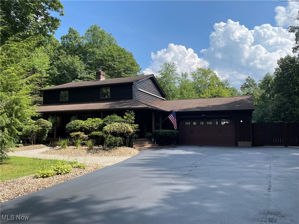 Property Photo: 49367 England Drive OH 44413