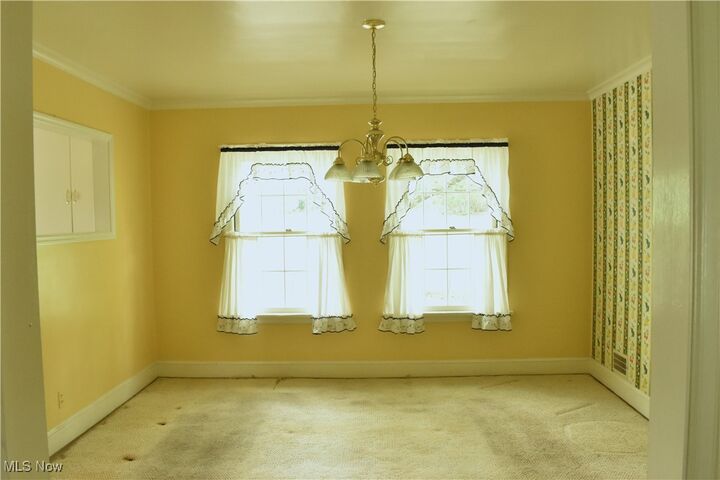 Property Photo: 427 Harding Road OH 43701