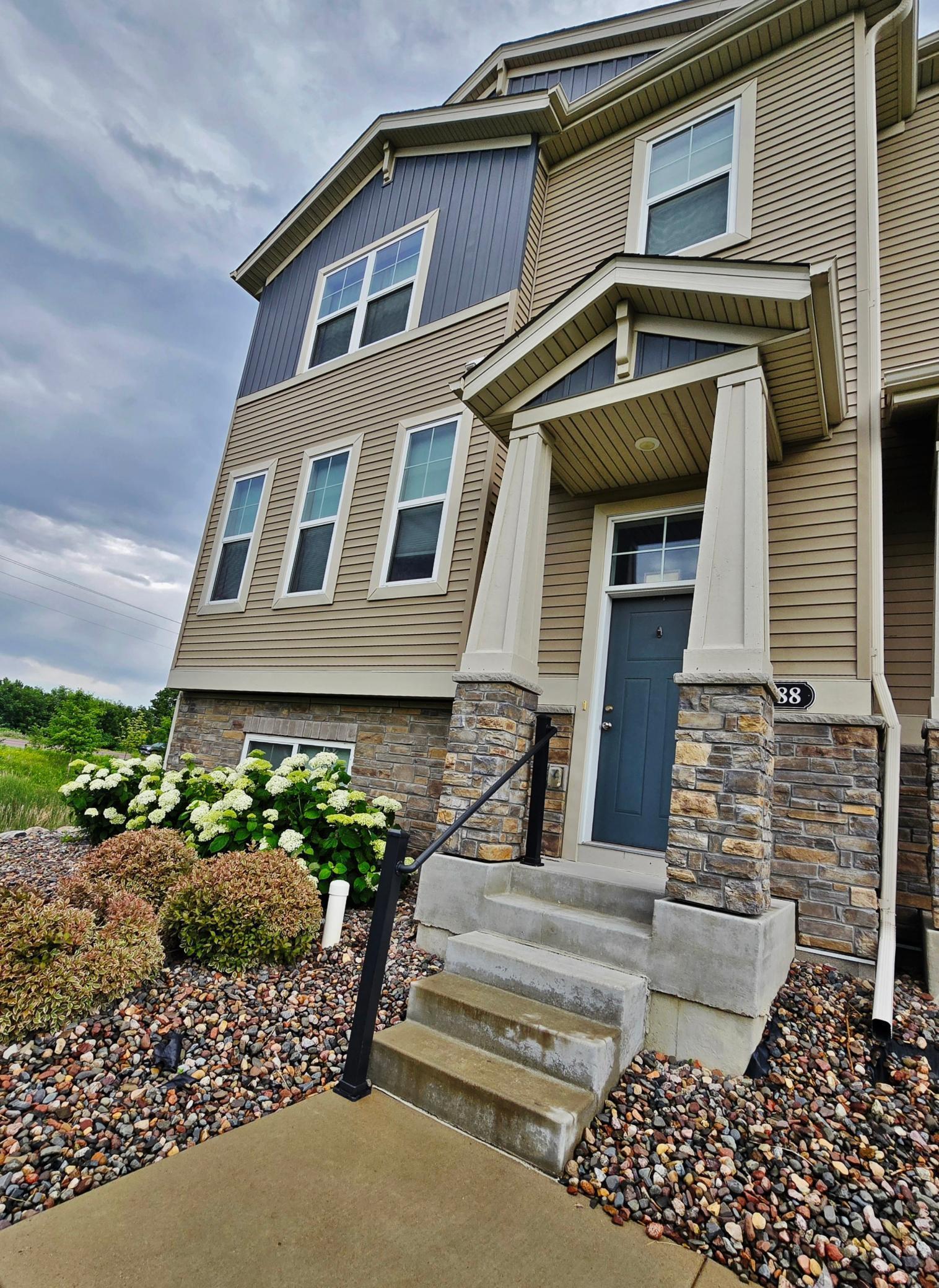 7688 77th Place  Victoria MN 55386 photo