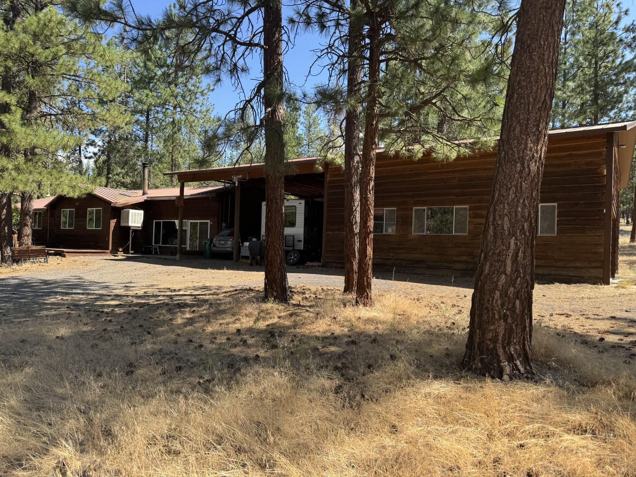 Property Photo: 28961 Yonna Wood Road OR 97623