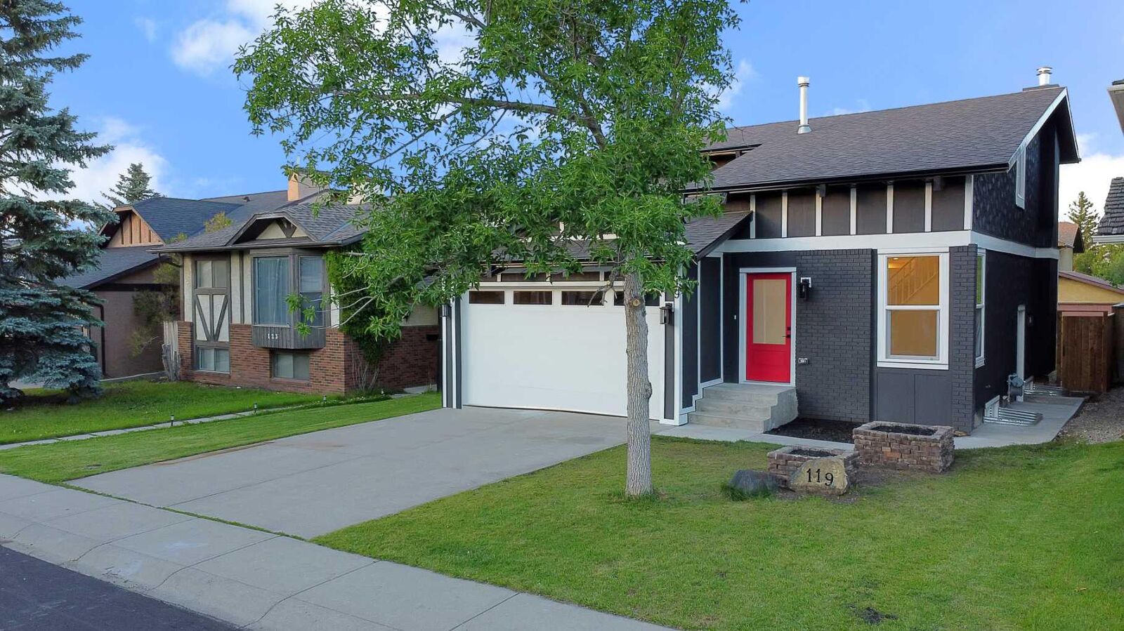 Property Photo: 119 Macewan Glen Way NW AB T3K 2G6
