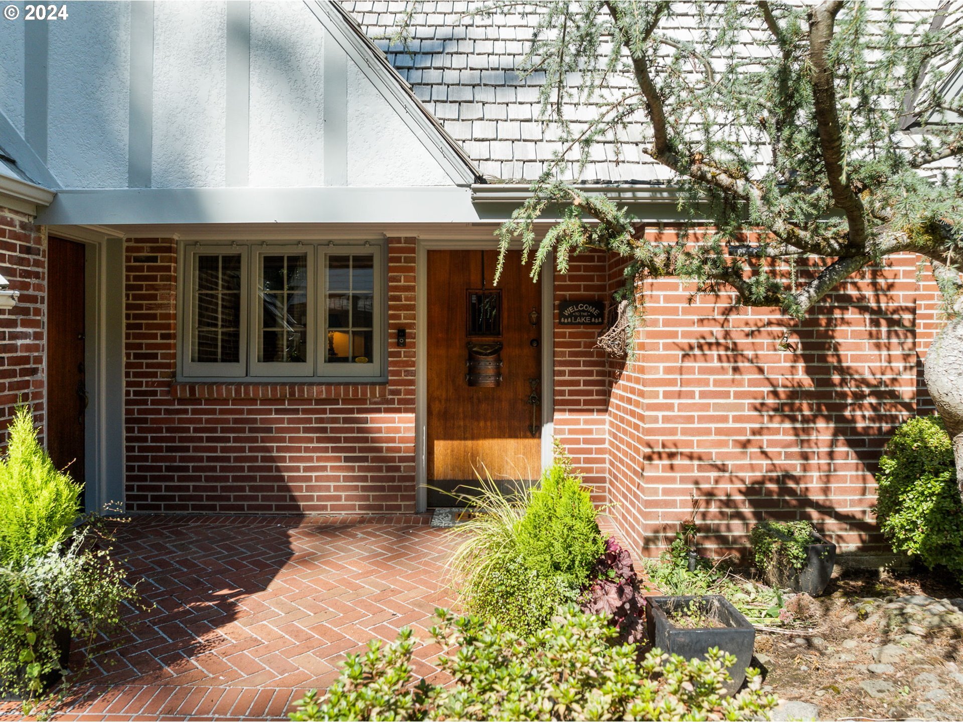 Property Photo: 17447 Blue Heron Rd OR 97034