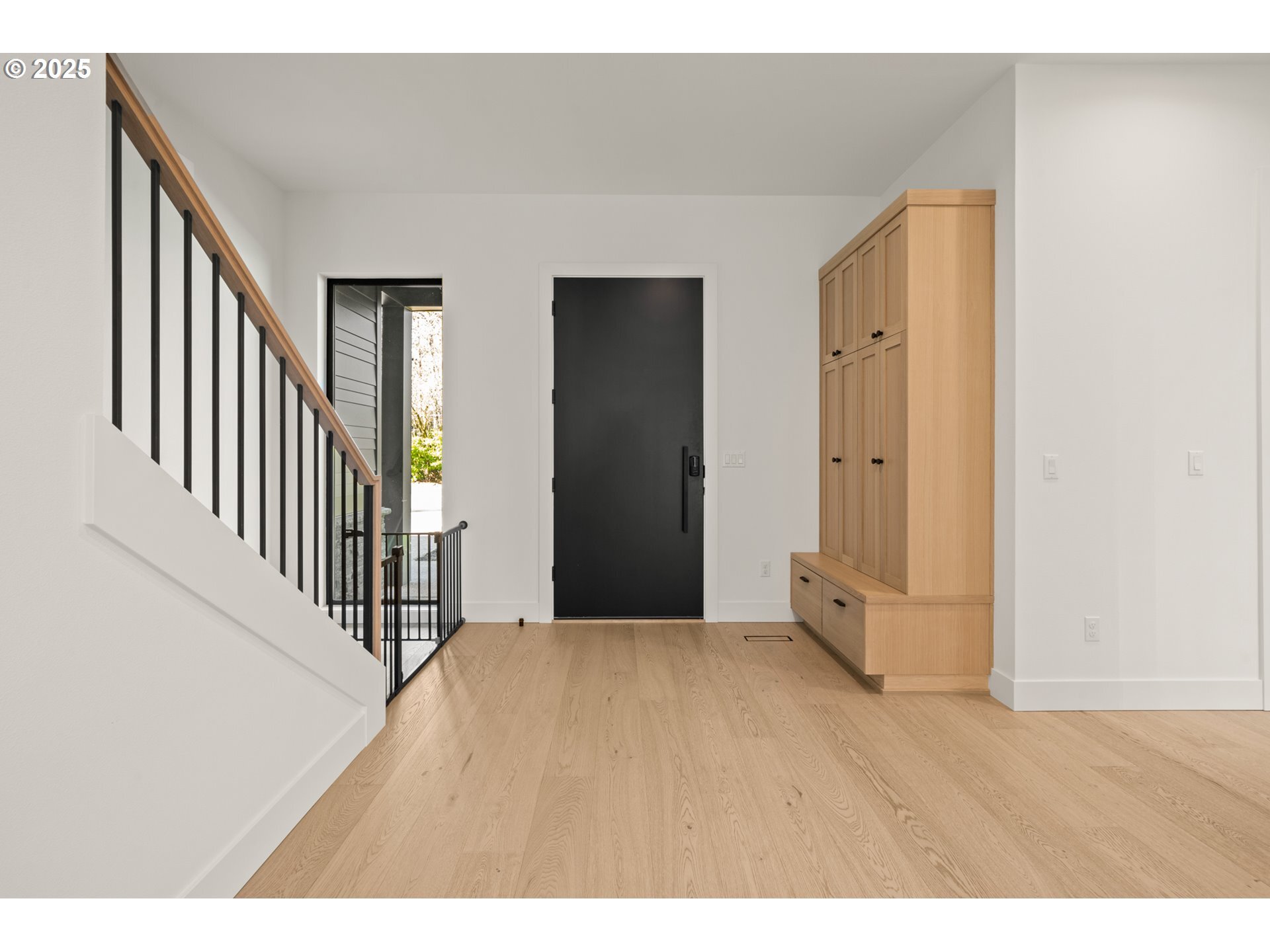 Property Photo: 13733 Knaus Rd OR 97034