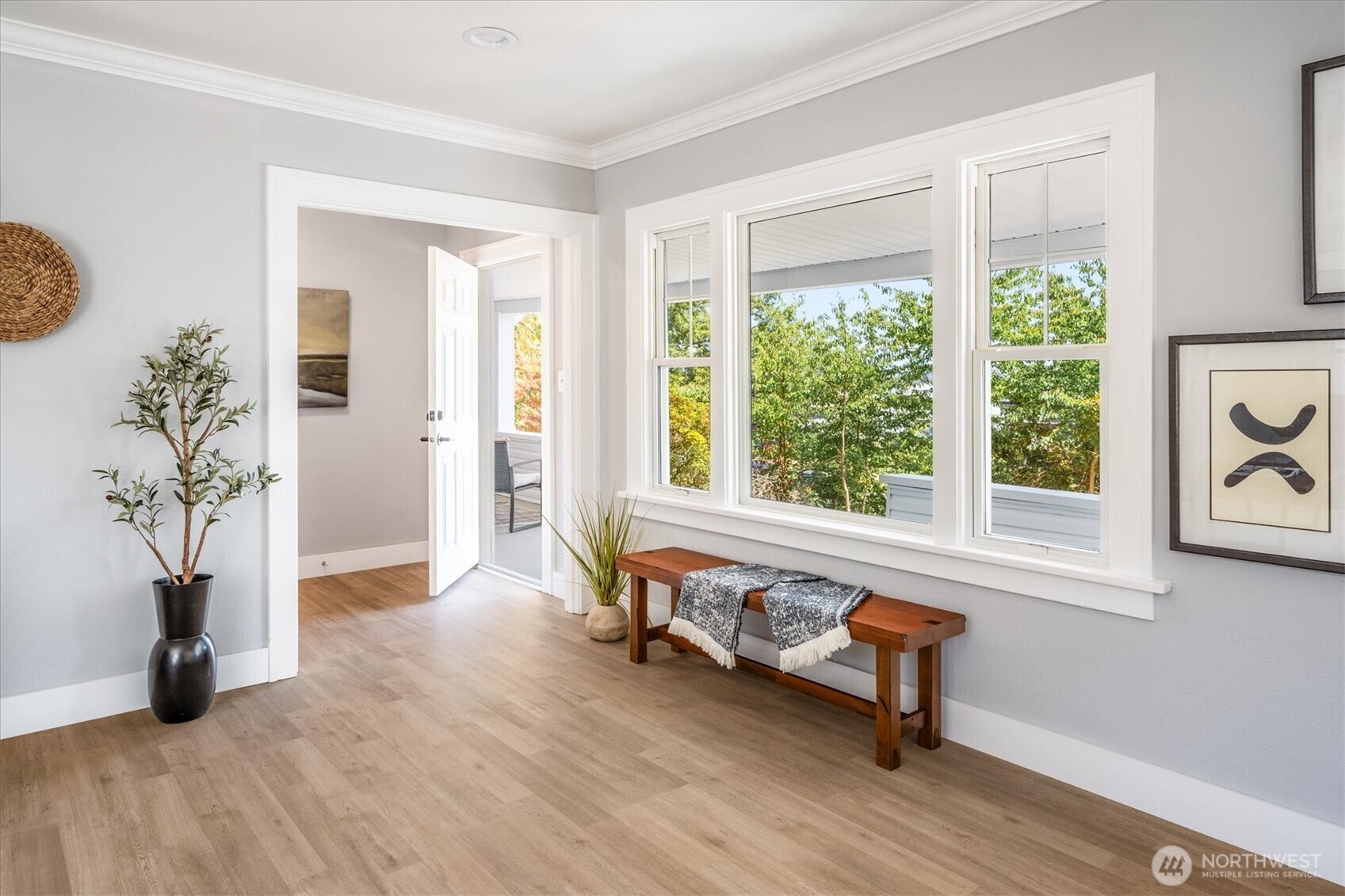 Property Photo:  3630  Lombard Ave  WA 98201 