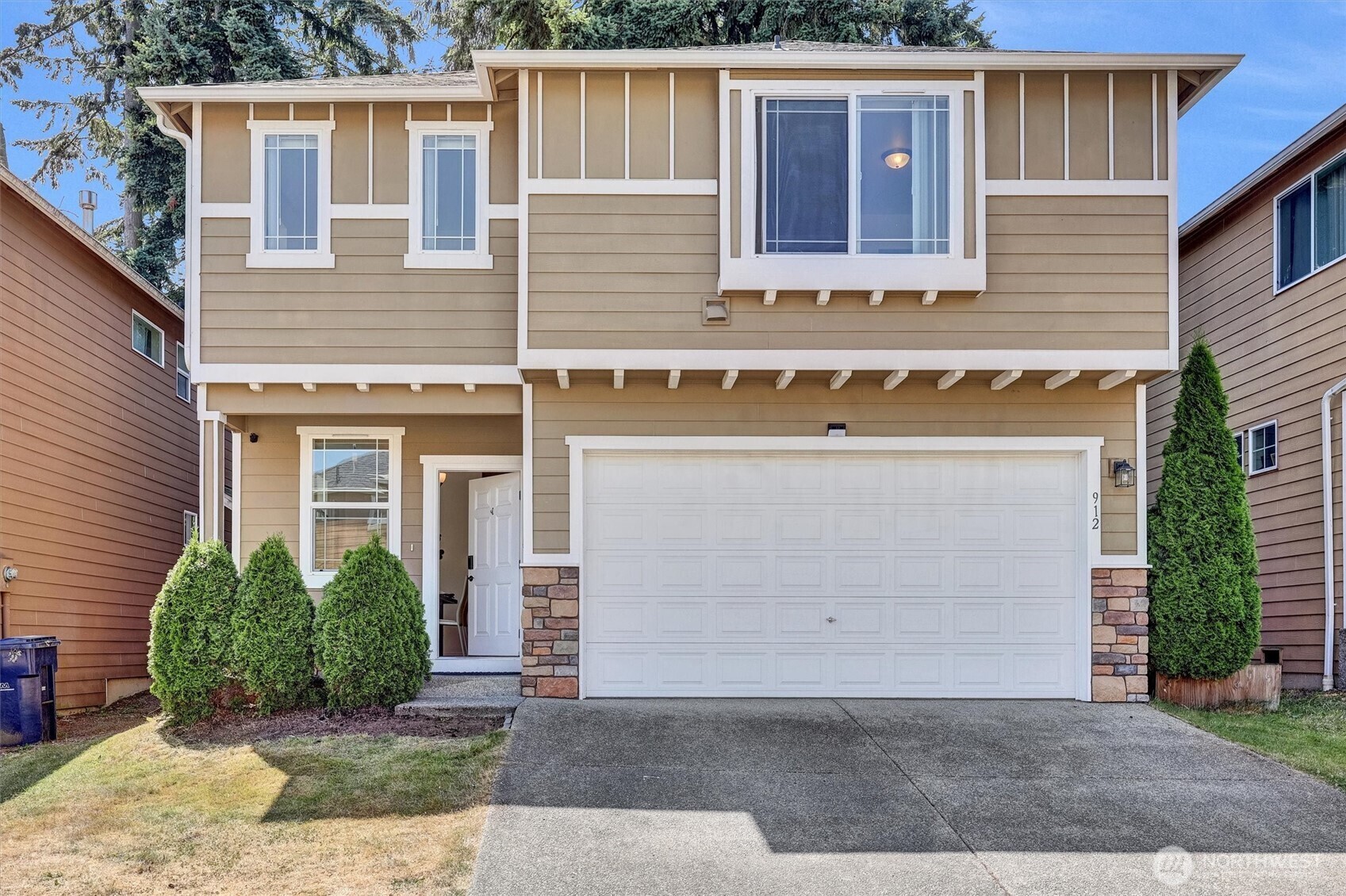Property Photo: 912 141st Lane SW WA 98087
