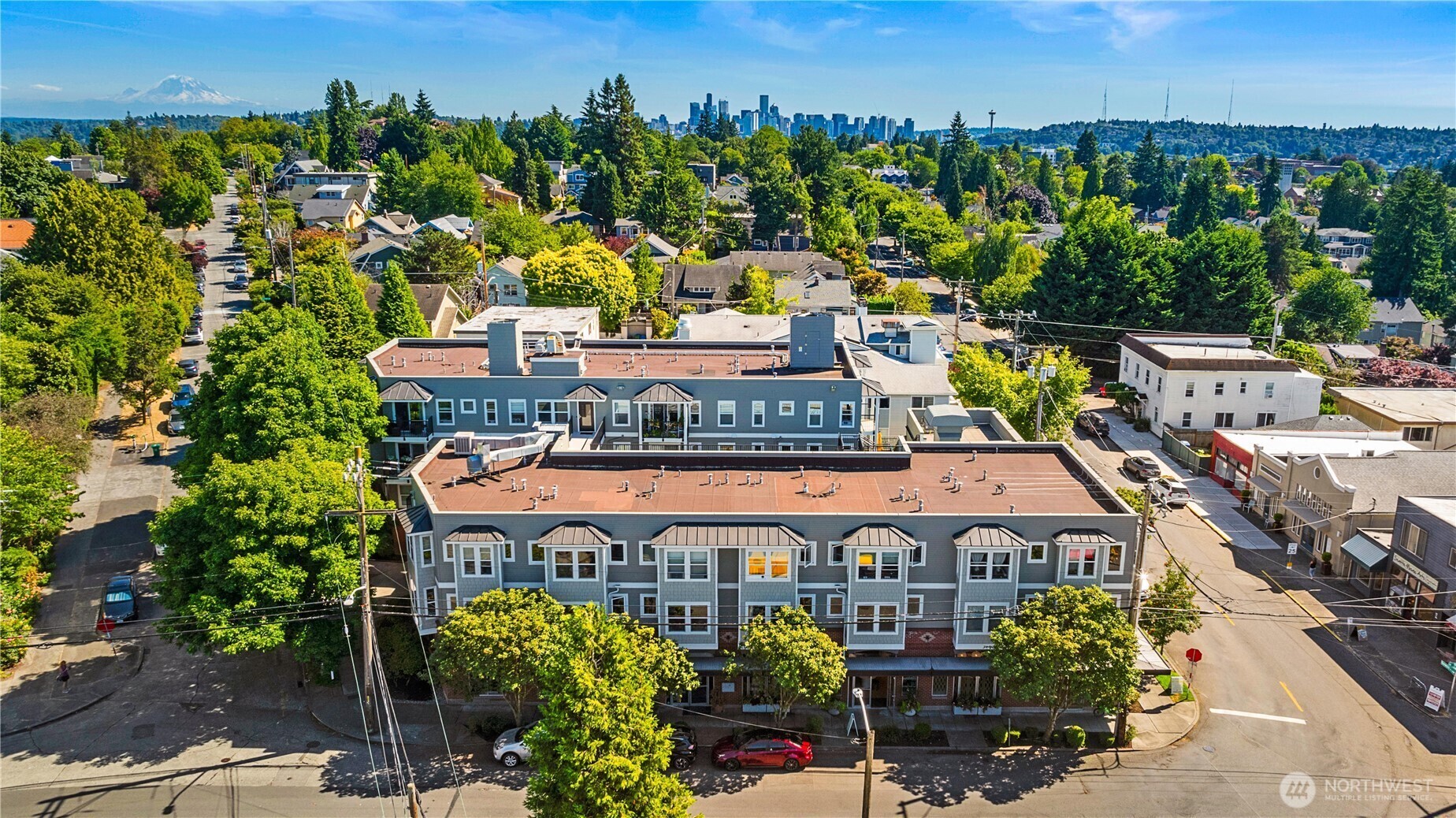 Property Photo:  2101 N 55th Street 206  WA 98103 