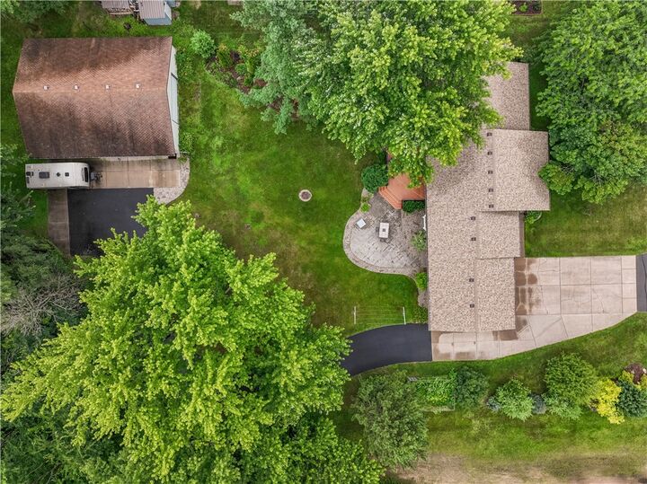 Property Photo: 2037 Preston Road WI 54703