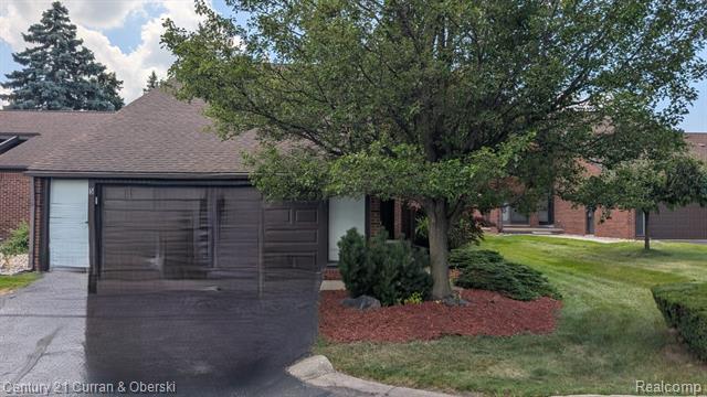 Property Photo: 5 Colony Lane Ford Rd MI 48120