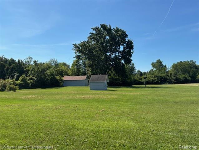 Property Photo: 44043 Tyler Rd MI 48111
