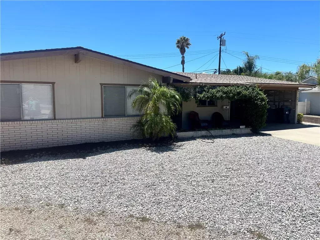 28850 Wee Burn Way  Menifee CA 92586 photo