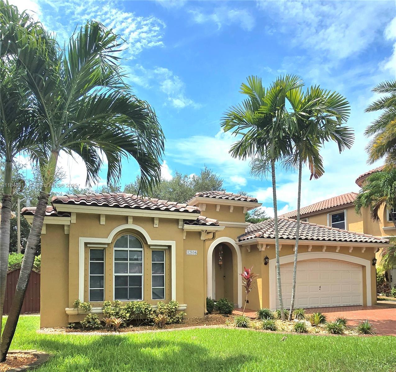 Property Photo: 12816 SW 52nd St FL 33027