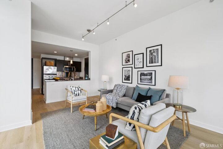 Property Photo: 55 Page Street 817 CA 94102