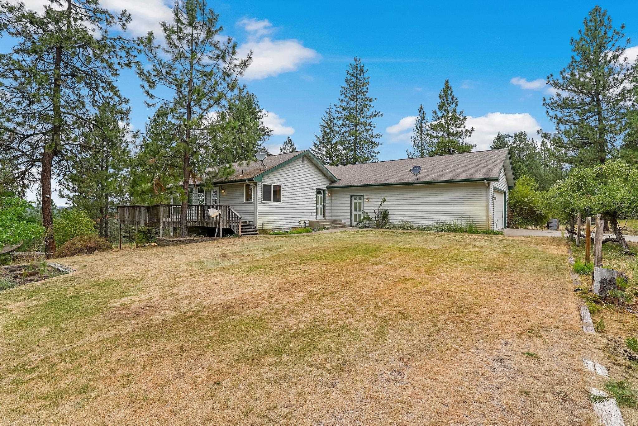 Property Photo: 30807 N Dollar Ln WA 99003