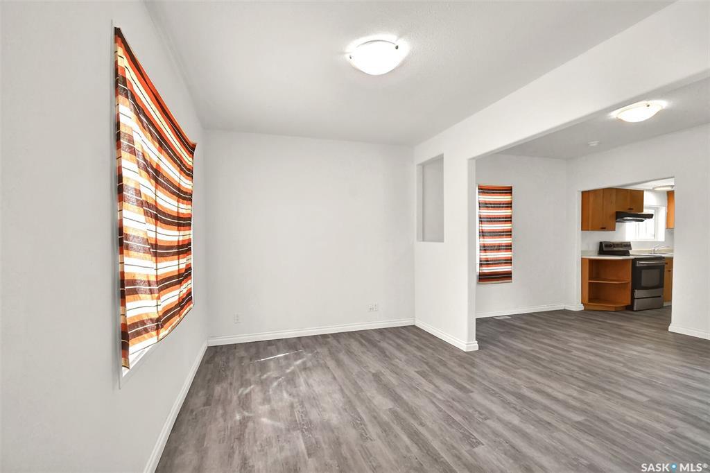 Photo de la propriété: 202 32nd Street W SK S7L 0S4