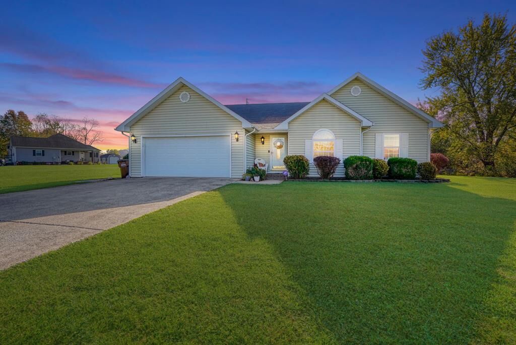 Property Photo: 391 Napoleon Lane OH 45629