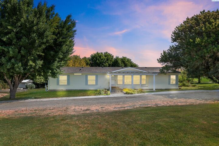 3101 Fir Rd.  Eltopia WA 99330 photo