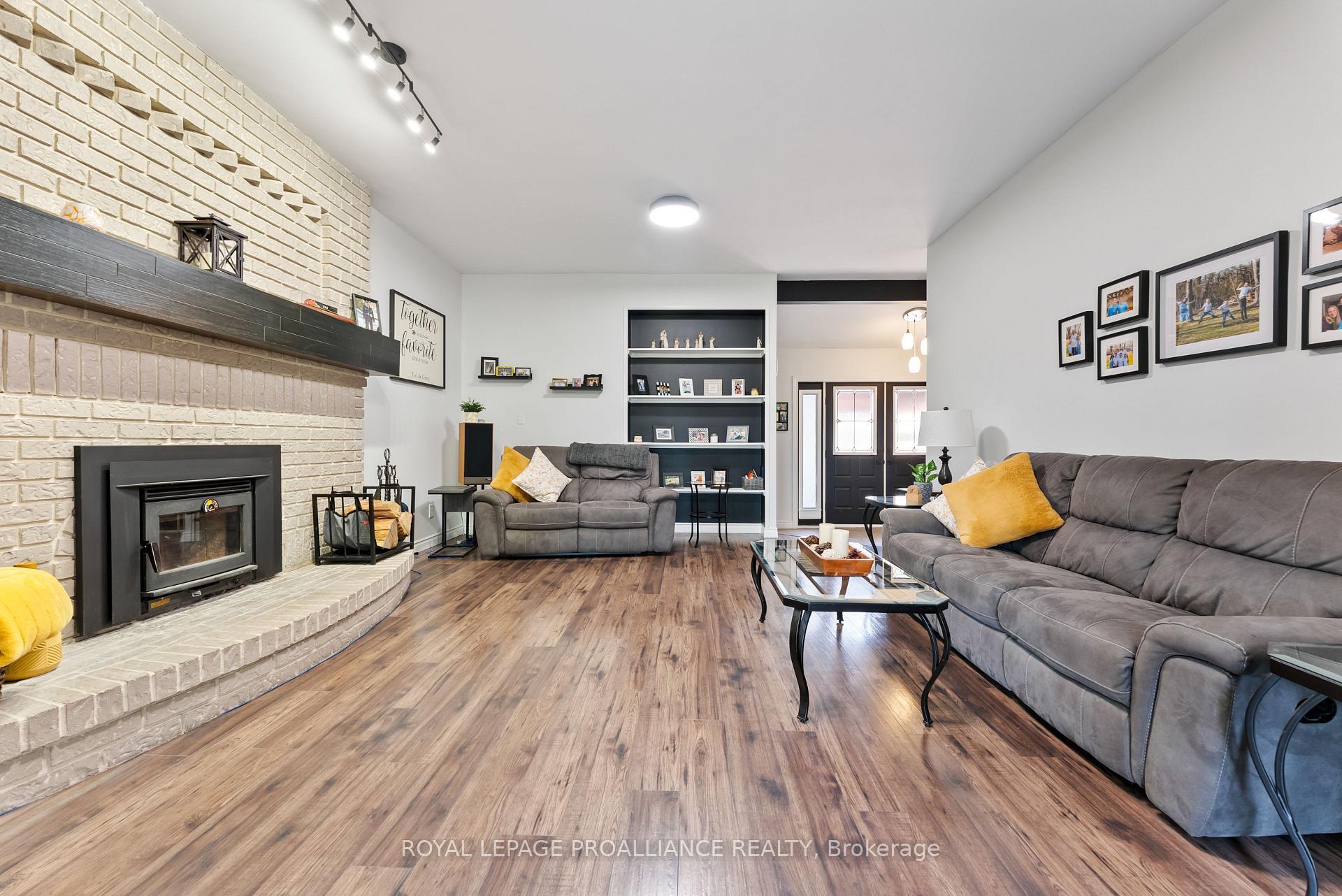 Property Photo: 240 River Road ON K0K 1V0
