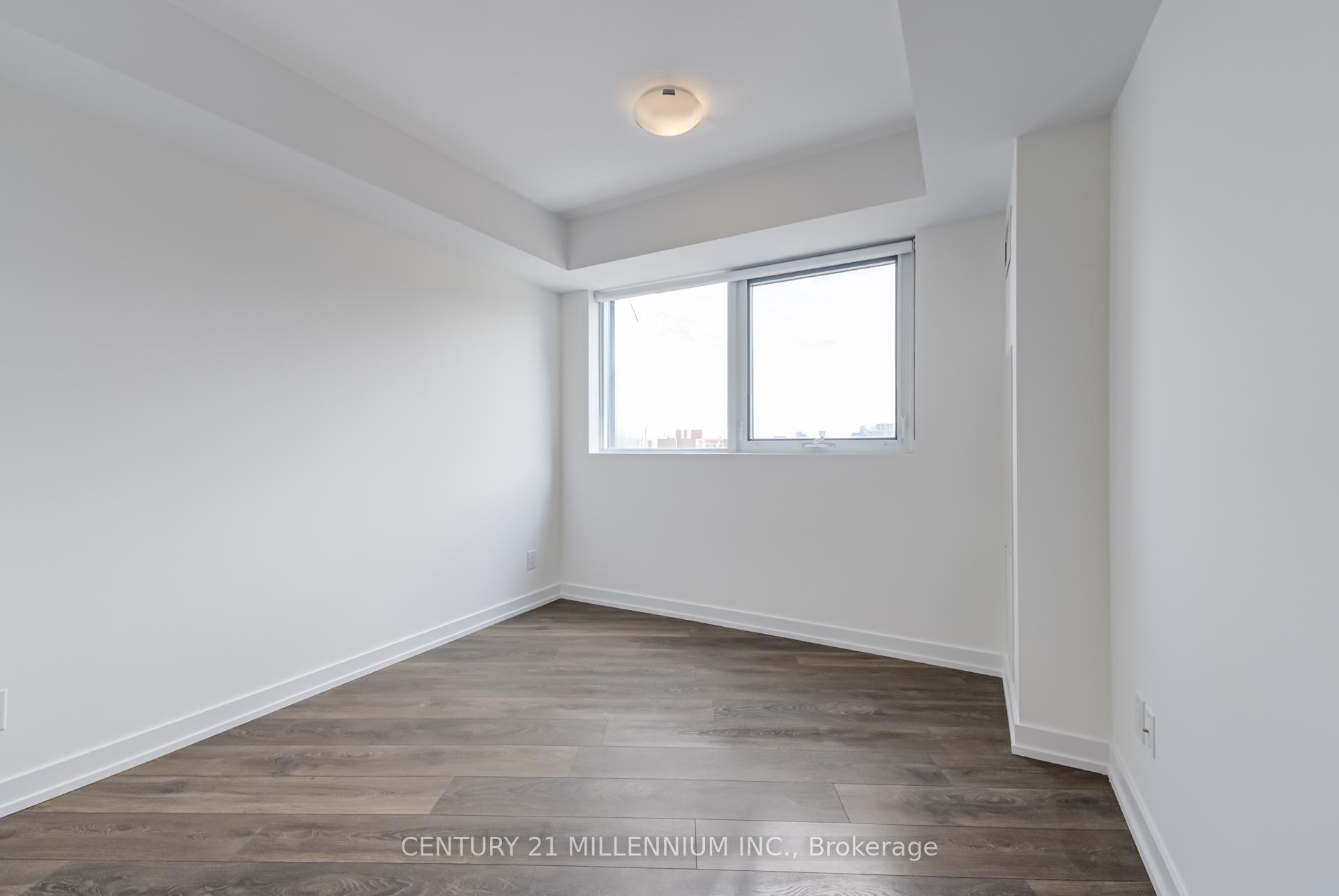 Property Photo: 159 Wellesley Street E 708 ON M4Y 0H5