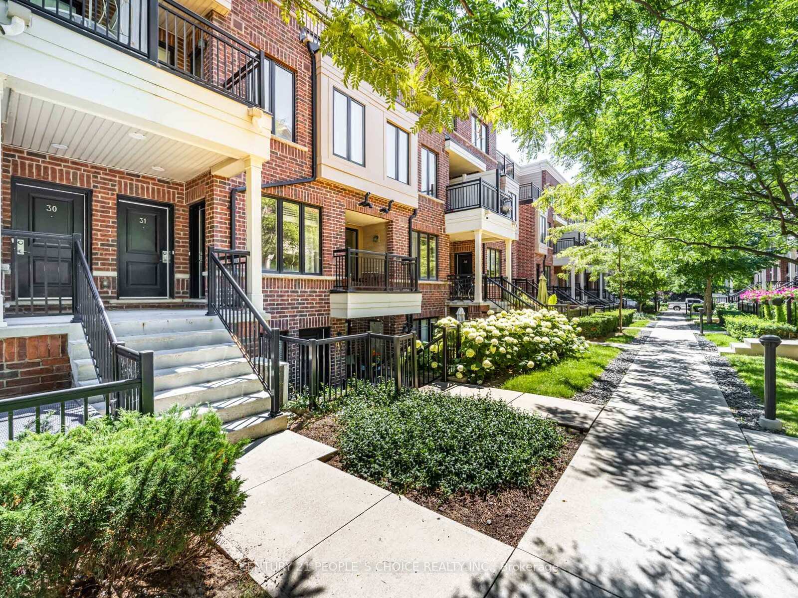 Property Photo: 120 Twenty Fourth Street 32 ON M8V 0B9